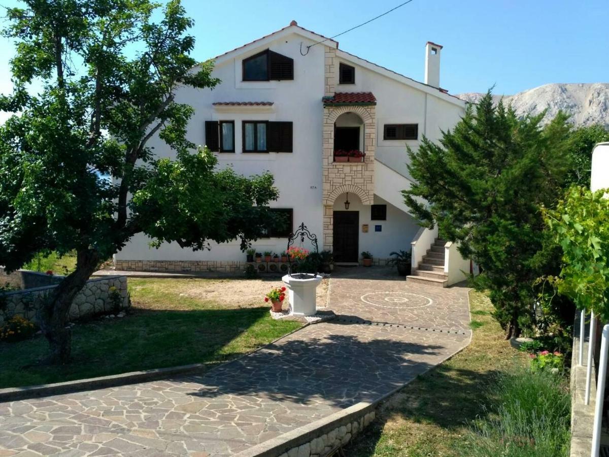 Apartments Irena Baška Buitenkant foto